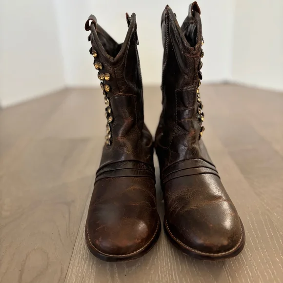 Patron By Perugia Rock Brown Studded Leather Boots Size 8 Western Bling Festival - Picture 4 of 10